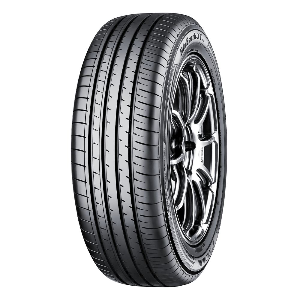 Шина 215/60R17 Yokohama AE61 BluEarth-XT 96V